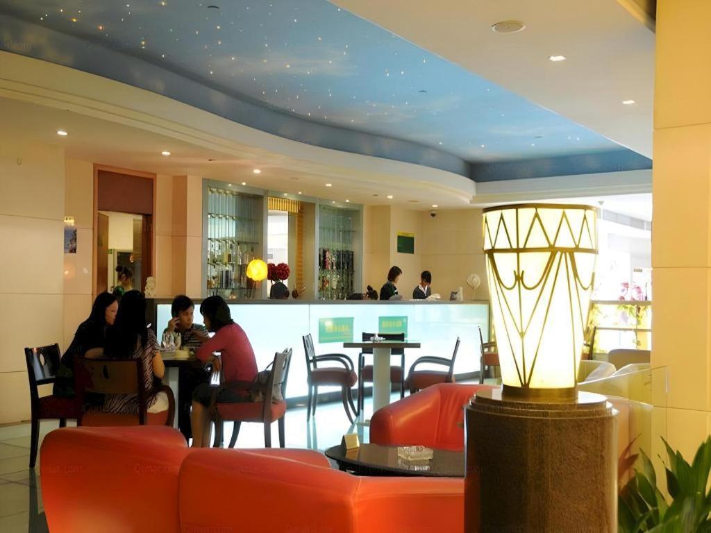 Golden Sea View Hotel Haikou Haikou  Zewnętrze zdjęcie